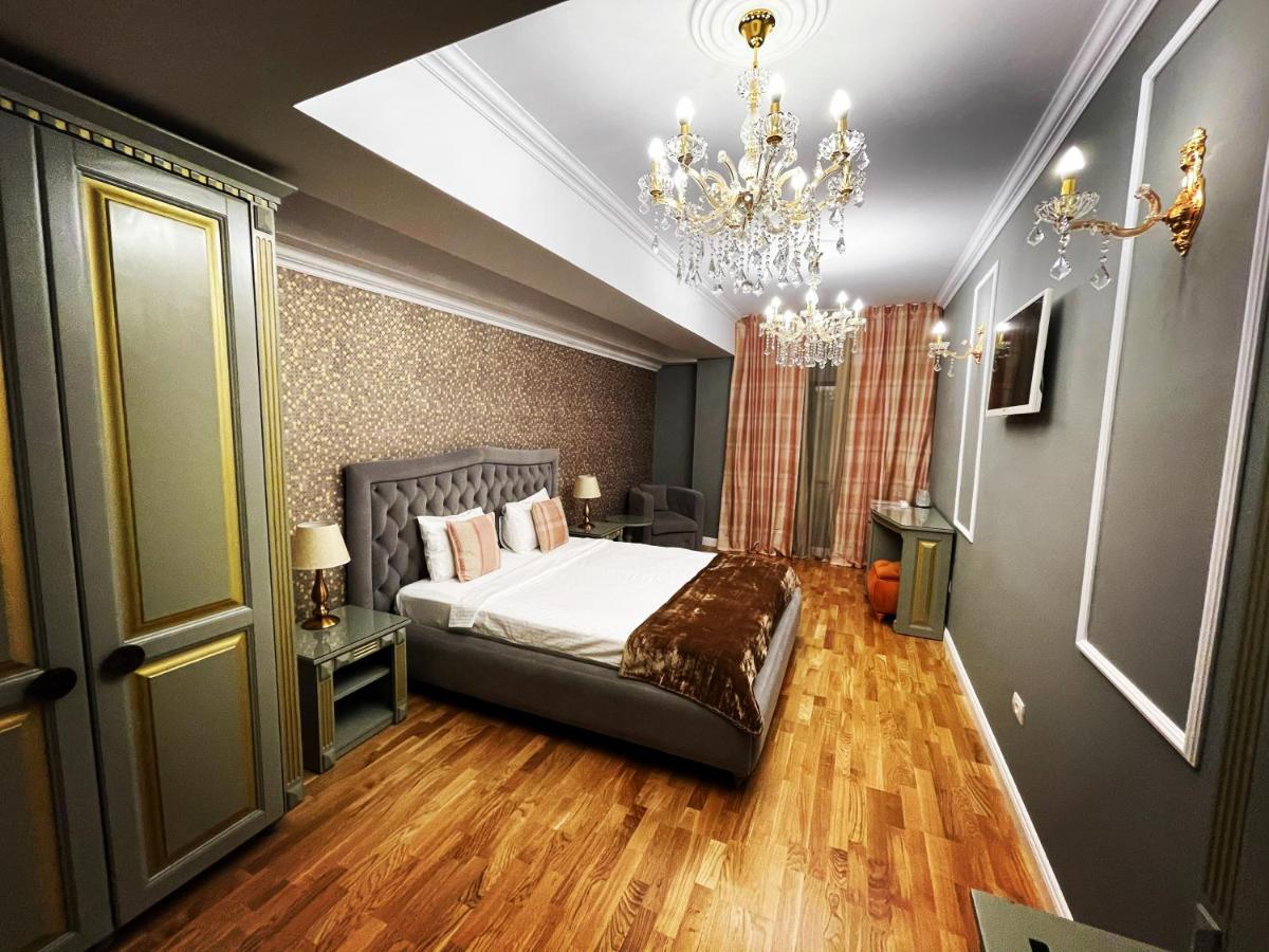 Hotel Goya Collection Targu Jiu Luaran gambar