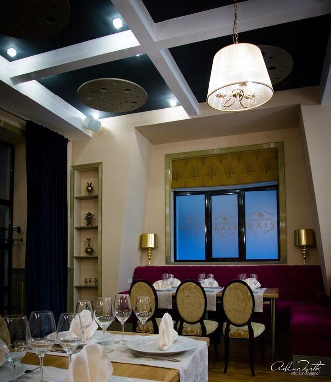 Hotel Goya Collection Targu Jiu Luaran gambar