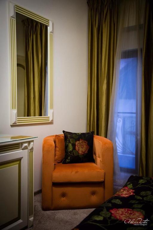 Hotel Goya Collection Targu Jiu Luaran gambar